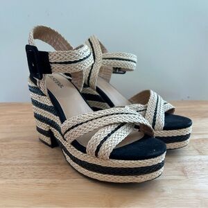 Paradise Keeper‎ Wedge Heel Sandal Sz 8 Tan And Black Woven 5 Inch EUC Just Fab